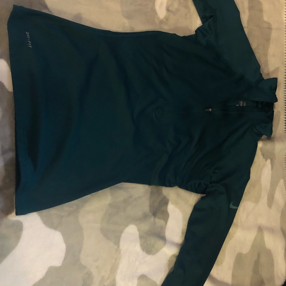 Nike sweater